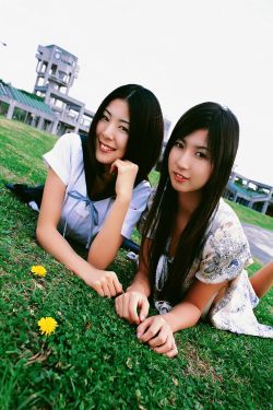 《学生和漂亮老师做爰2》