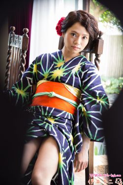 《小魔女学园》